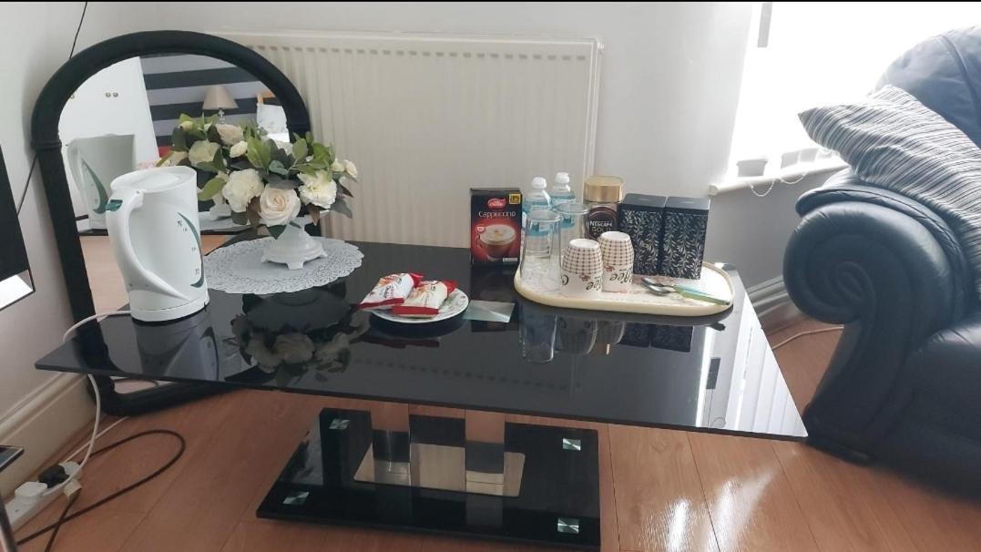 Spacious Double Room In Anfield Liverpool Luaran gambar